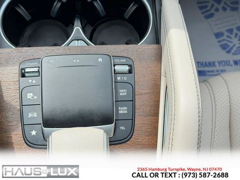 Used 2021 Mercedes-Benz GLE 350 4MATIC w/ AMG Line Exterior image 36