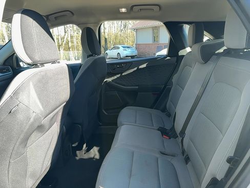 Used 2020 Ford Escape S image 12