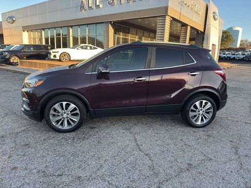 Used 2018 Buick Encore Preferred image 4