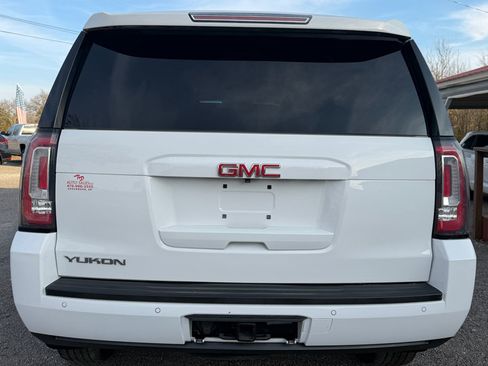 Used 2017 GMC Yukon SLE image 4