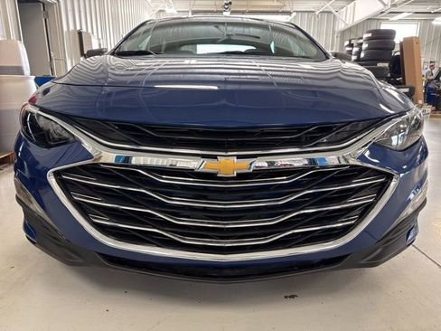 Used 2023 Chevrolet Malibu LS FWD image 24