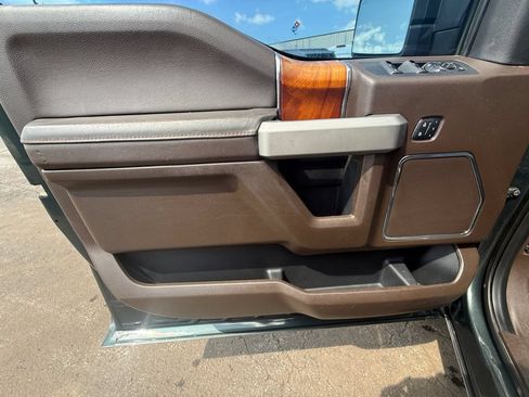 Used 2015 Ford F150 King Ranch w/ Equipment Group 601A Luxury AWD/4WD image 14