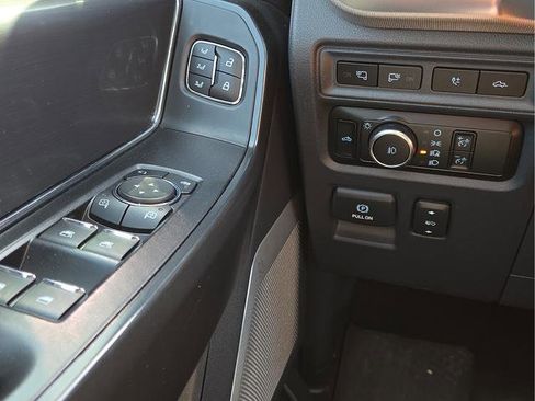 Used 2023 Ford F150 Raptor w/ Raptor 37 Performance Package AWD/4WD image 13