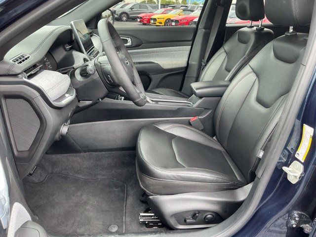 Used 2024 Jeep Compass Latitude AWD/4WD image 18