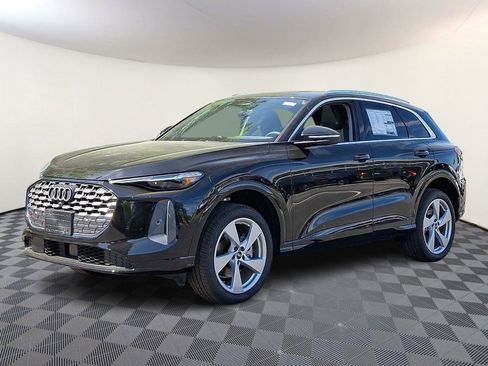 New 2026 Audi Q5 Premium Plus image 3