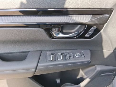 Used 2025 Honda CR-V EX-L image 10