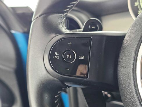 Used 2022 MINI Cooper S image 25