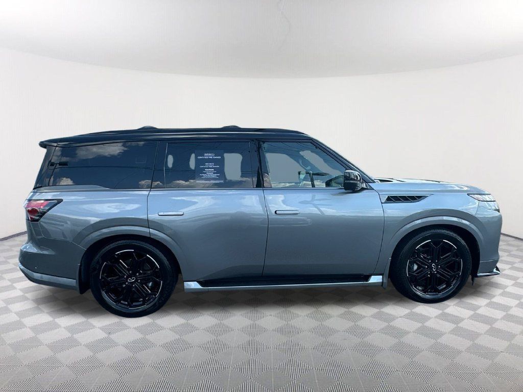 Certified 2026 INFINITI QX80 4WD w/ Sport Exterior Package image 4
