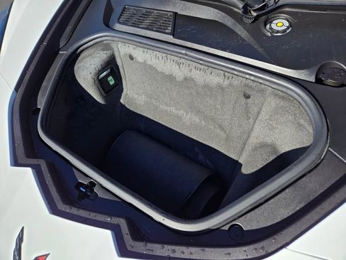 Certified 2024 Chevrolet Corvette Stingray Coupe w/ 1LT image 17