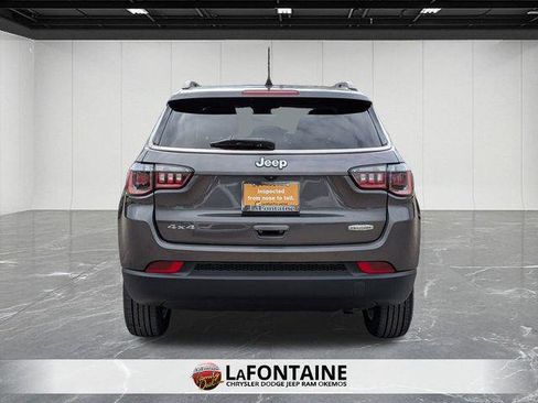 Certified 2022 Jeep Compass Latitude image 4