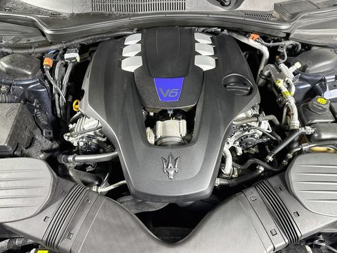 Used 2023 Maserati Ghibli Modena RWD image 23