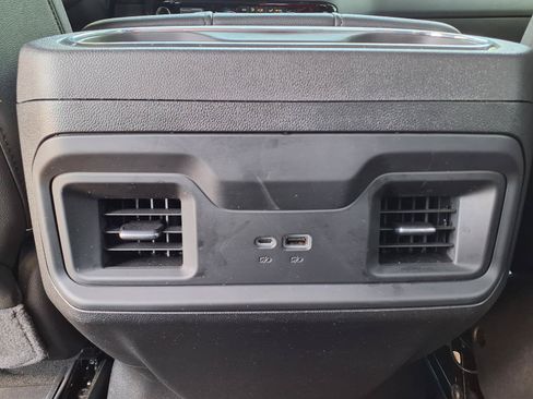 Used 2026 Chevrolet Silverado 2500 LT w/ Trail Boss Package AWD/4WD image 17