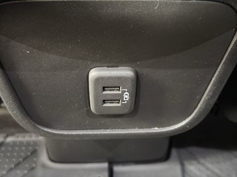 Used 2024 Chevrolet Equinox LT w/ LPO, Floor Liner Package FWD image 12
