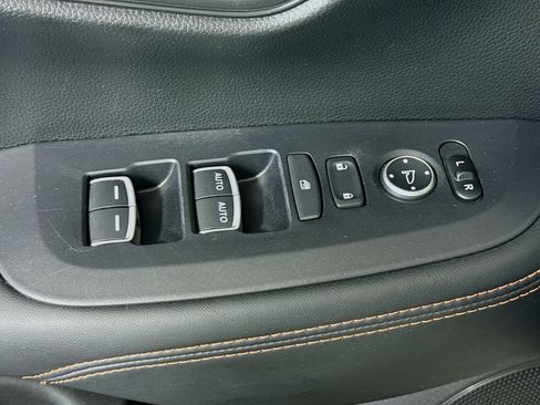 Used 2023 Honda HR-V Sport image 24