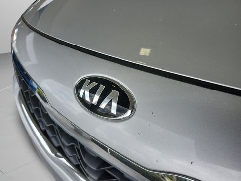 Used 2020 Kia Optima LX FWD image 21