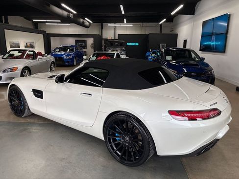 Used 2018 Mercedes-Benz AMG GT Roadster w/ Lane Tracking Package image 8
