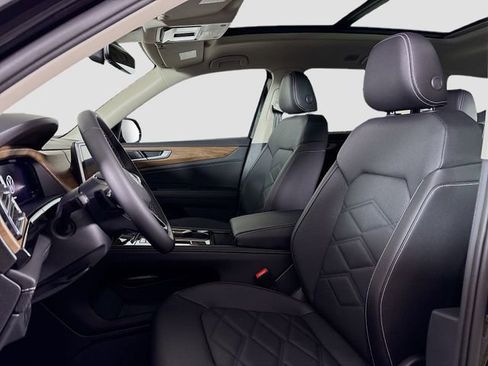 New 2026 Volkswagen Atlas SE image 21