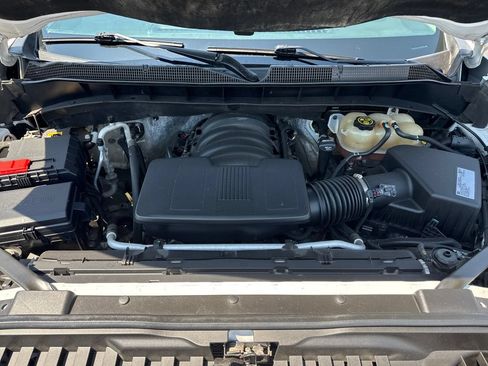 Used 2021 Chevrolet Silverado 1500 LT Trail Boss w/ Convenience Package II AWD/4WD image 21