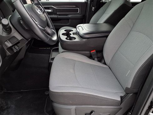 Used 2024 RAM 2500 Big Horn w/ Bed Utility Group image 7