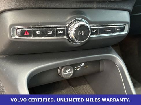 Certified 2023 Volvo C40 Recharge Core AWD/4WD image 21