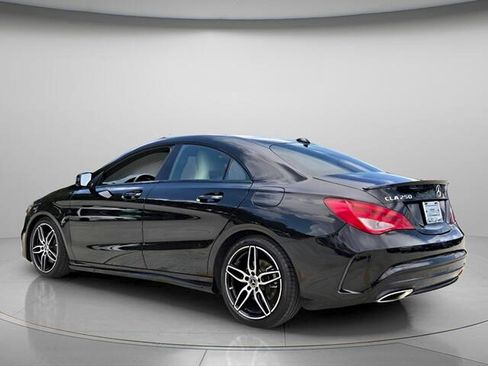 Used 2018 Mercedes-Benz CLA 250 image 4