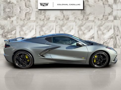 Used 2022 Chevrolet Corvette Stingray Premium Cpe w/ Z51 Performance Package image 3