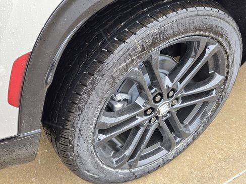 New 2026 Buick Enclave Sport Touring w/ Power Package FWD image 6
