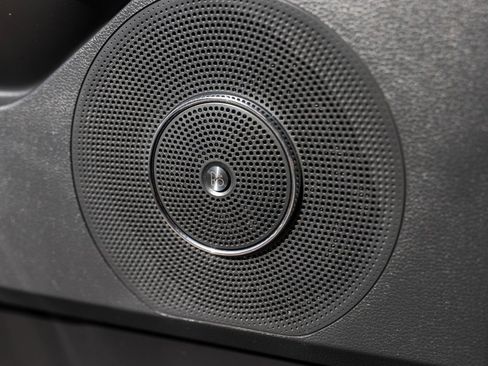 Used 2022 Ford Expedition Limited image 33