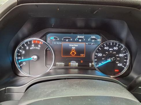 Used 2021 Ford F350 Lariat w/ Lariat Ultimate Package AWD/4WD image 22