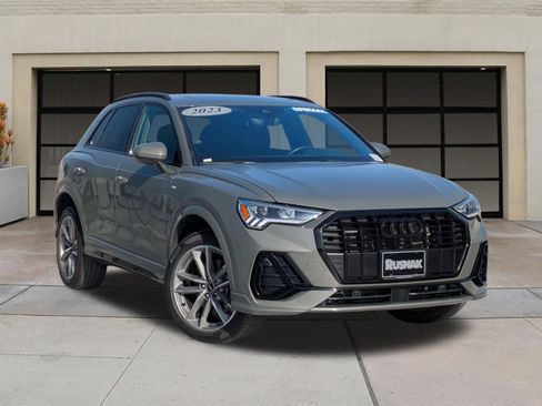 Used 2023 Audi Q3 2.0T Premium w/ Black Optic Sport Package AWD/4WD image 32
