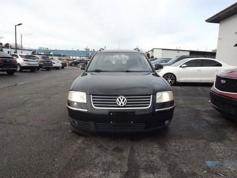 Used 2005 Volkswagen Passat GLS image 9