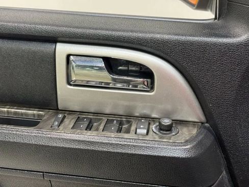 Used 2017 Ford Expedition EL Limited image 11
