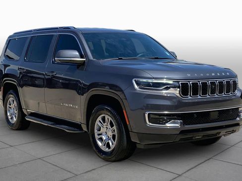 Used 2022 Jeep Wagoneer Series I w/ Convenience Group I AWD/4WD image 3