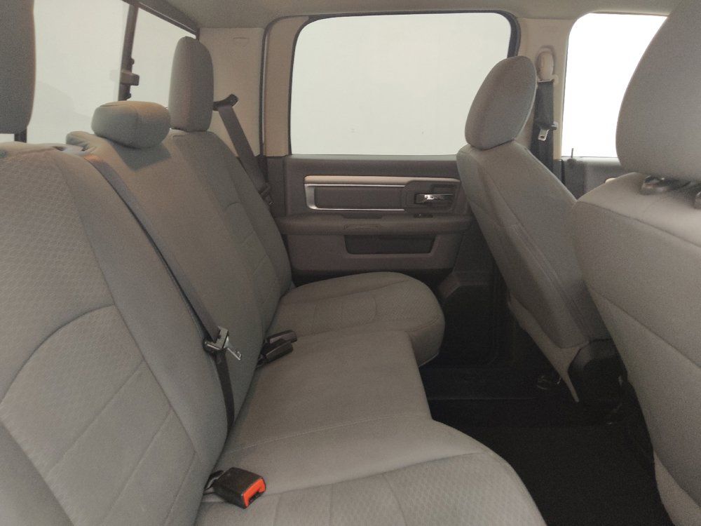 Used 2019 RAM 1500 Classic SLT RWD image 19