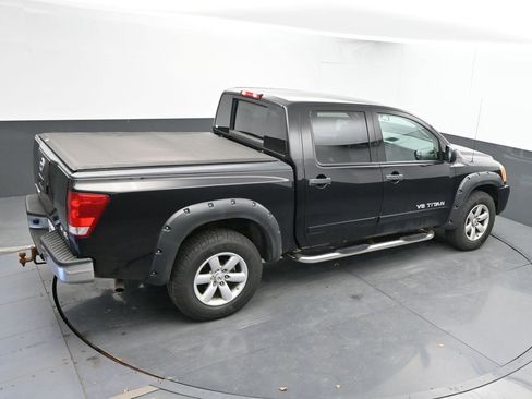 Used 2011 Nissan Titan SV image 20