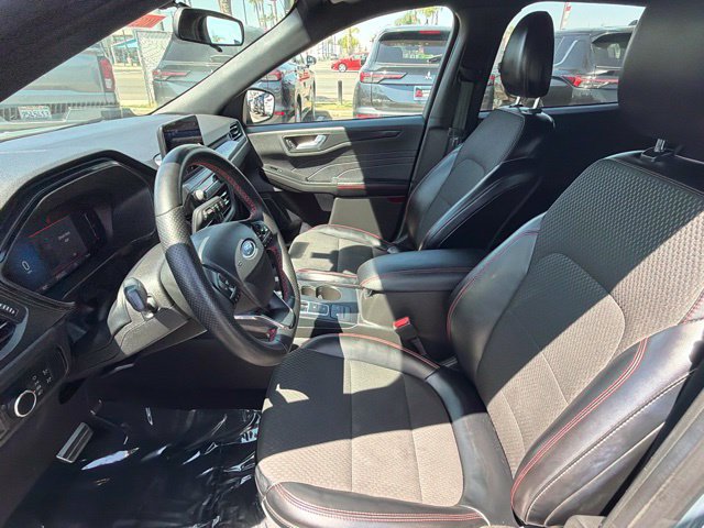 Used 2024 Ford Escape ST-Line FWD image 16