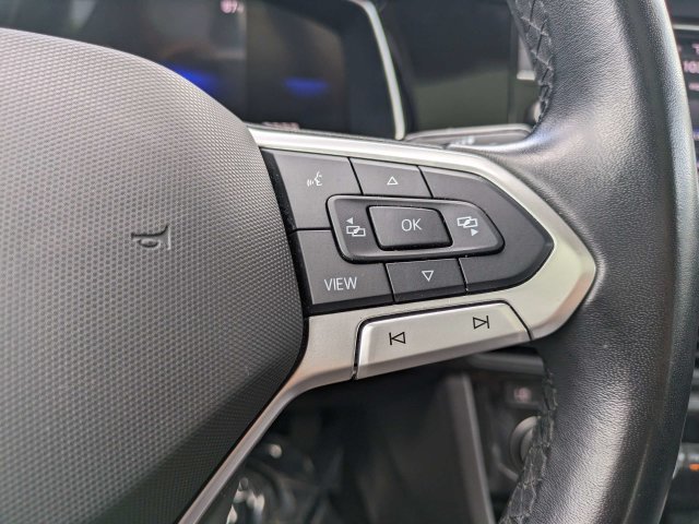Used 2024 Volkswagen Jetta SE FWD image 23