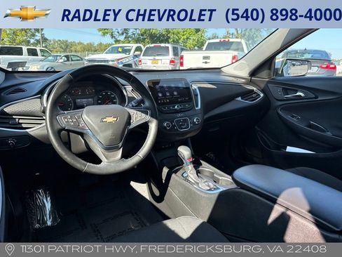 Certified 2024 Chevrolet Malibu RS w/ LPO, Floor Liner Package image 22