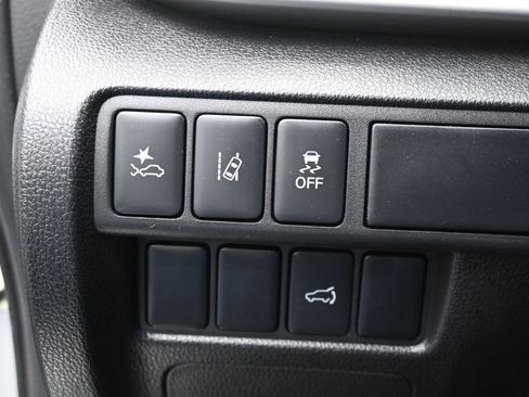 Used 2025 Mitsubishi Eclipse Cross SE AWD/4WD image 16