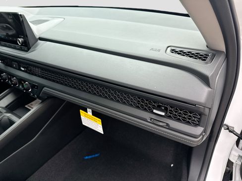 New 2025 Honda Accord SE image 23