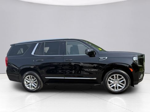 Used 2022 GMC Yukon SLT w/ SLT Luxury Package AWD/4WD image 6