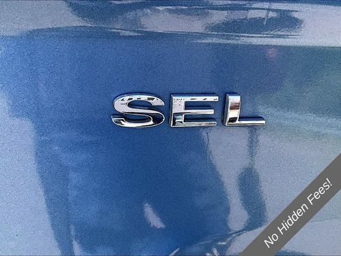 Used 2010 Ford Fusion SEL FWD image 8