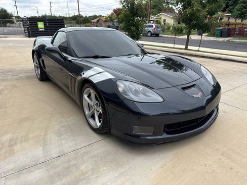 Used 2013 Chevrolet Corvette Grand Sport w/ 4LT Preferred Equipment Group RWD image 8