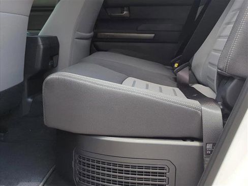 New 2025 Toyota Tacoma TRD Off-Road image 14