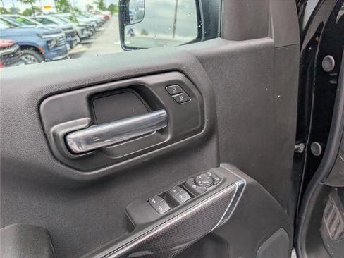 New 2026 Chevrolet Silverado 1500 Custom Trail Boss w/ Midnight Edition AWD/4WD image 15