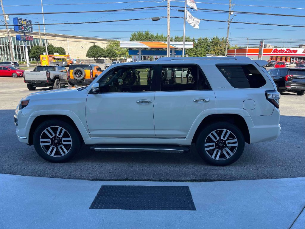 Used 2023 Toyota 4Runner Limited RWD image 6