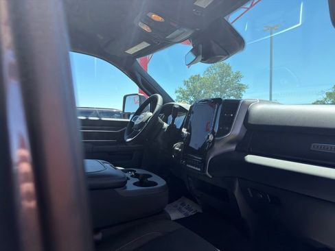New 2026 RAM 3500 Big Horn AWD/4WD image 31