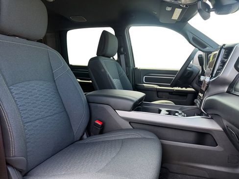 New 2026 RAM 3500 Big Horn AWD/4WD image 15