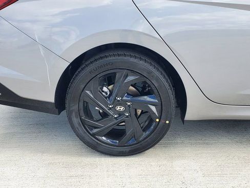 New 2026 Hyundai Elantra SEL Sport image 5