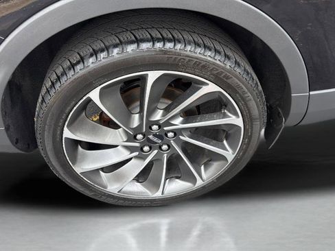 Used 2019 Lincoln Nautilus Reserve w/ Ultimate Package AWD/4WD image 36